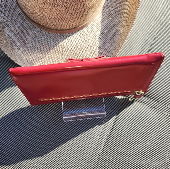 Prada Red Leather Wallet With Ribbon Motif COA Included. - Picture 6 of 13